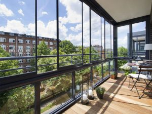 алюминиевое остекление балкона